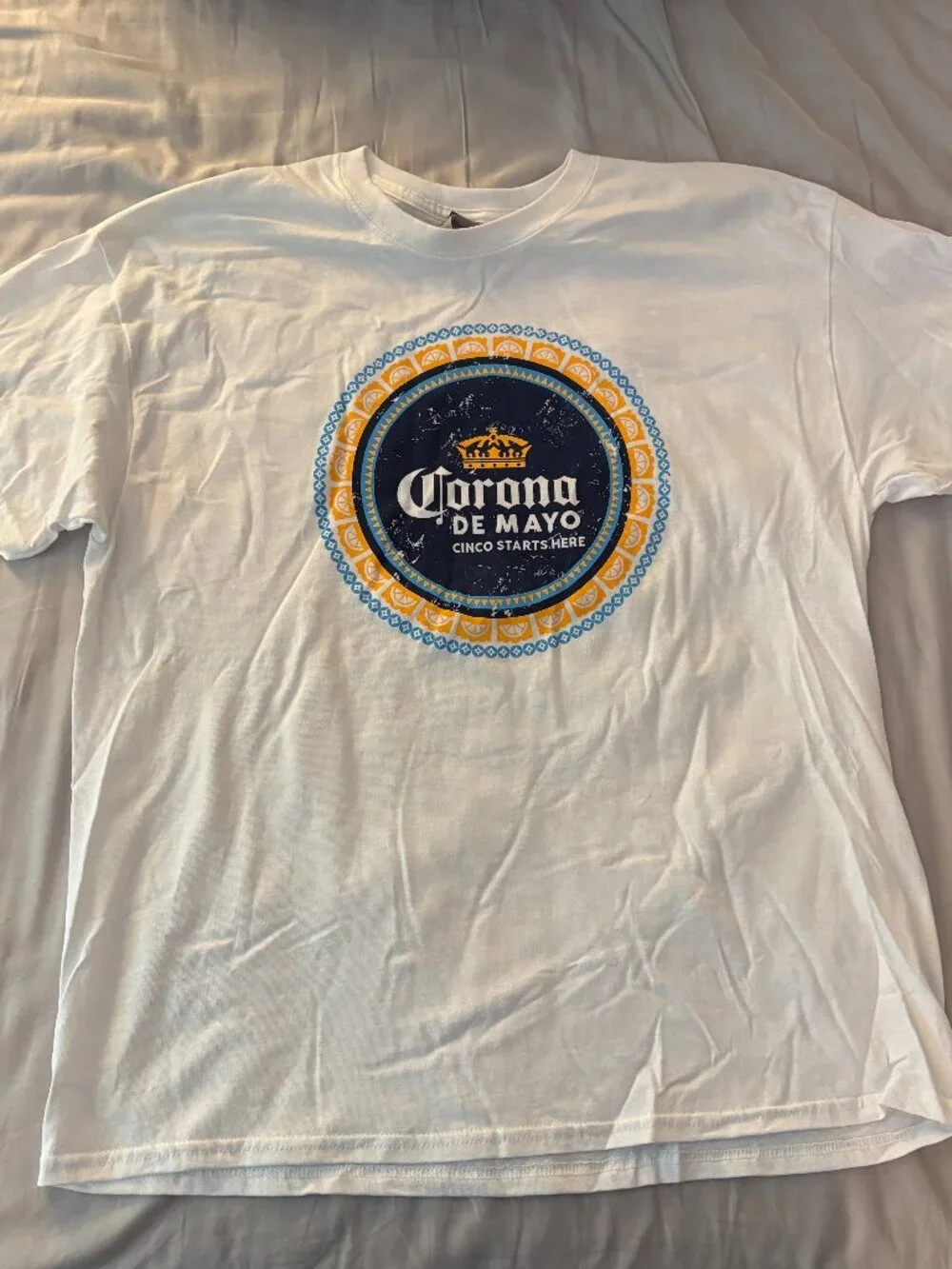 Corona de Mayo White Tee Shirt XL Gildan Tag 100% Cotton - NEW - Beer Cerveza